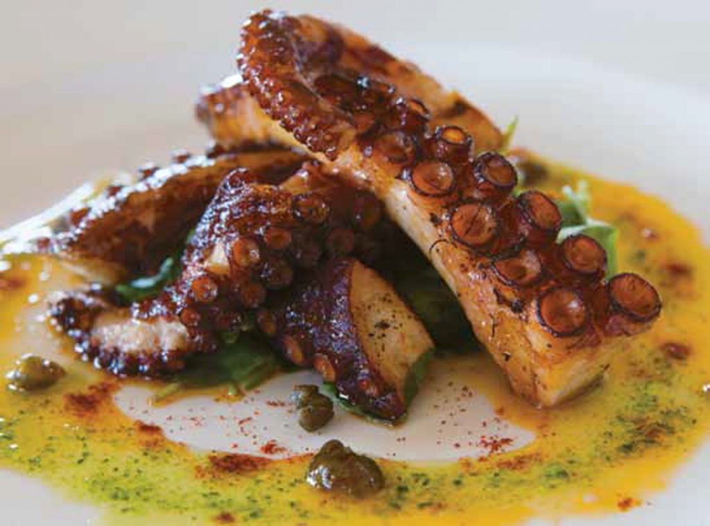 Florida Keys & Key West Chef's Table: Extraordinary Recipes from the Conch Republic