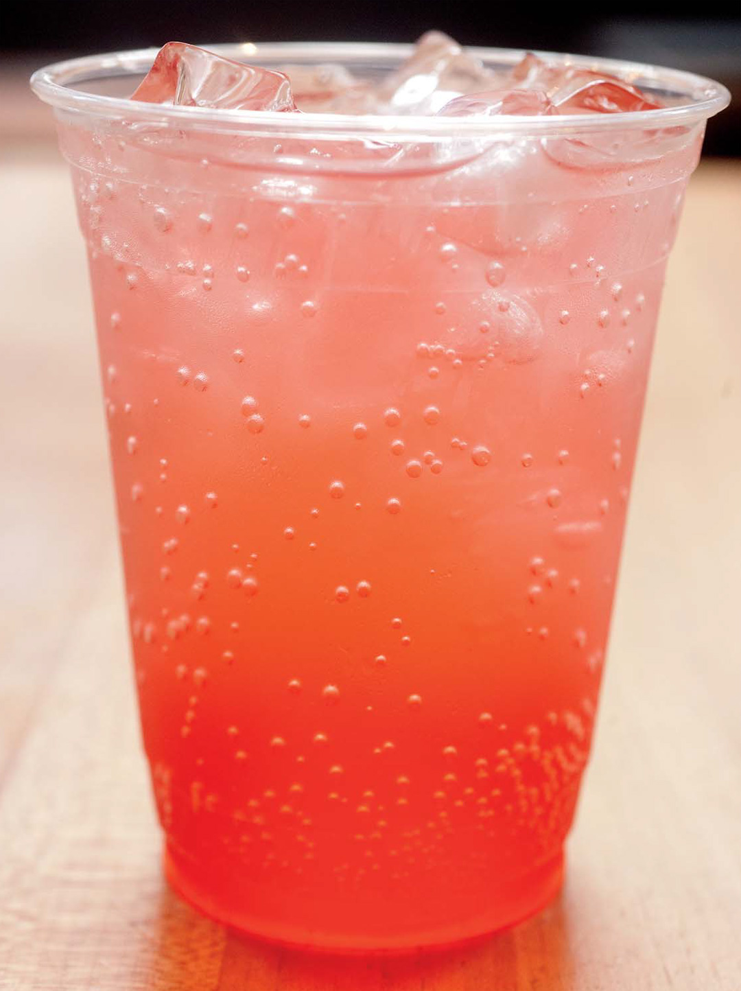 House-Made-Raspberry-Seltzer-Recipe - RecipeHow.com